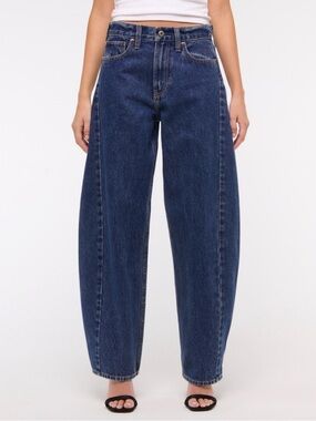 Abercrombie & Fitch Dark Barrel Jeans